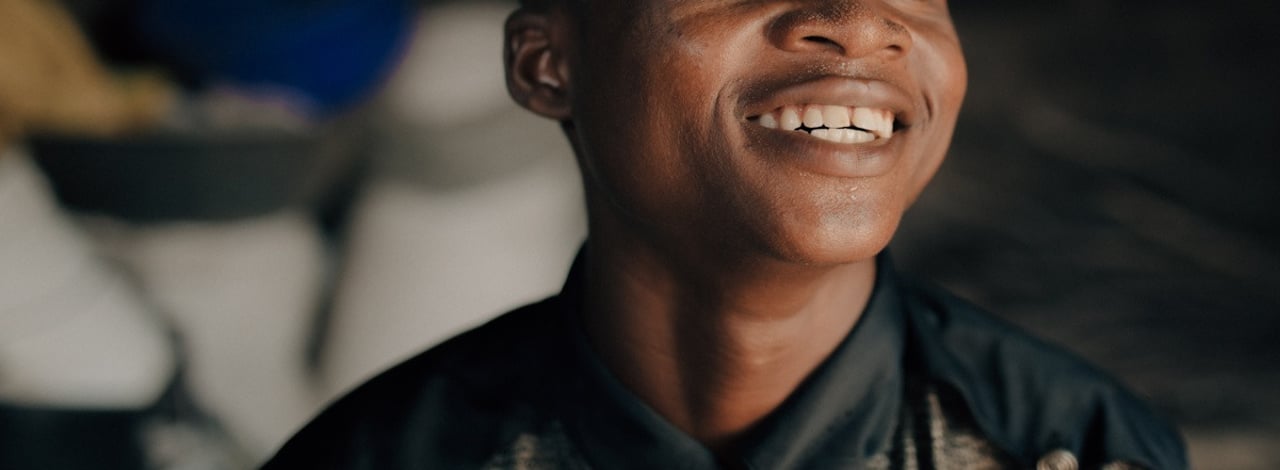 Foli Smile